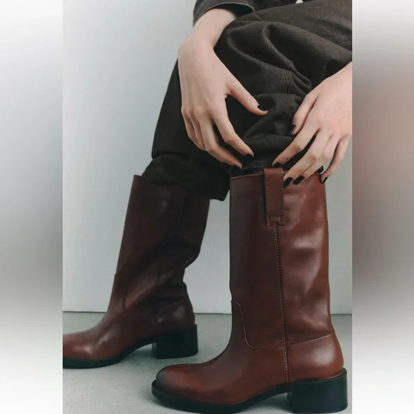 ZARA WIDE SHAFT 100% LEATHER ANKLE BOOTS - Picture 4 of 15